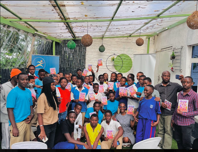 Book Cafe Top